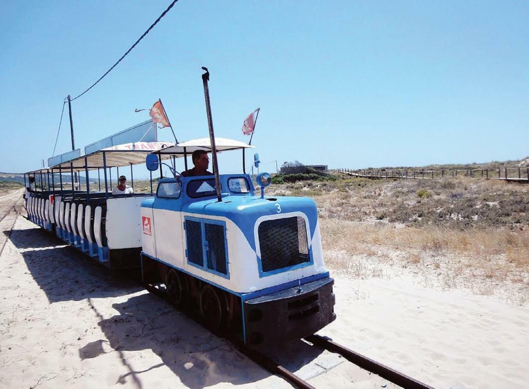 Besthomestay- Caparica Beach Lisbon Almada Exterior foto